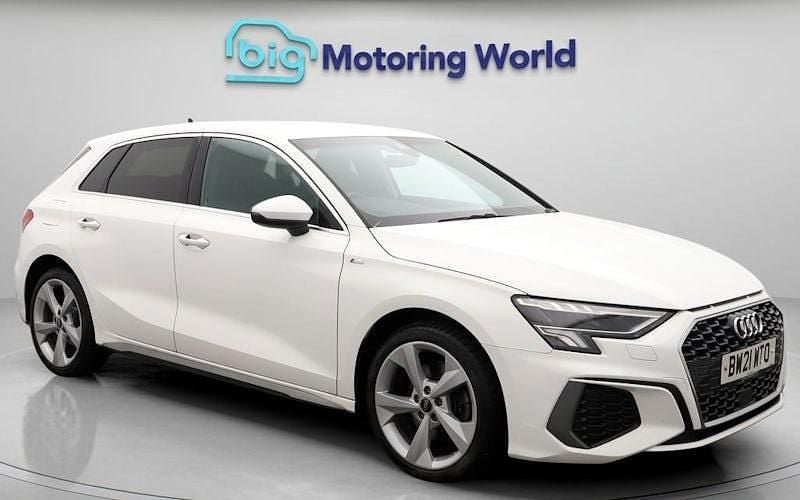 Used 2025 Audi A3 Sportback e-tron S-Line Sedan | £16,300 (Super price) - Image 1/4