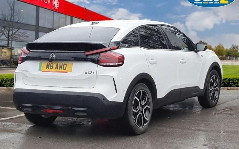 Used Citroën e-C4 Shine 100 kW (136 HP) 2023 Hatchback