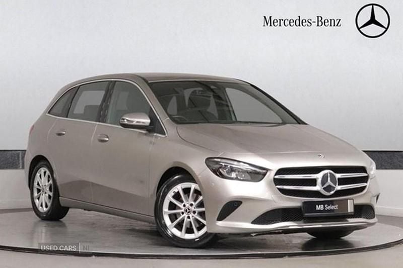 Used Mercedes B180 Executive 136 HP (100 kW) 2020 Silver MPV