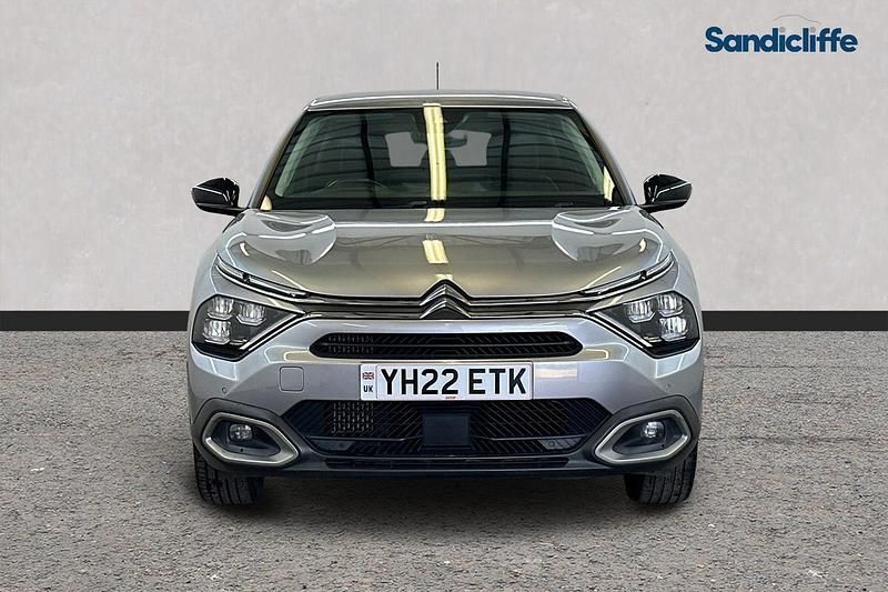 Used Citroën C4 Shine 110 HP (80 kW) 2022 Grey Hatchback