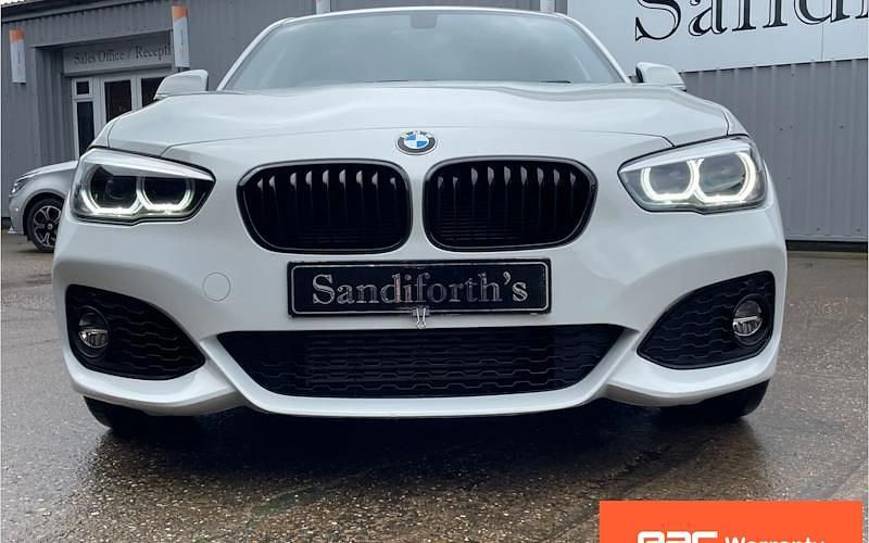 Używany BMW 118 Efficient Dynamics 136 KM (100 kW) 2018 Biały Hatchback