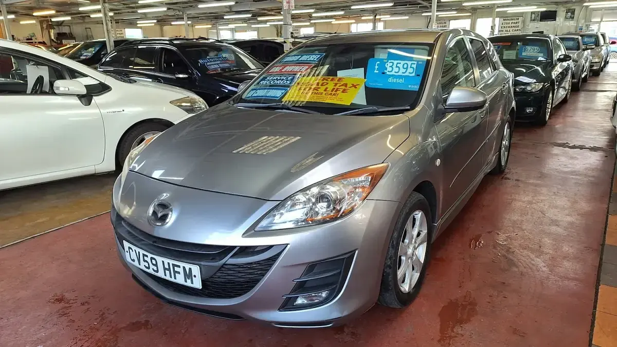 Used Mazda 3 107 HP (78 kW) 2009 Silver Hatchback