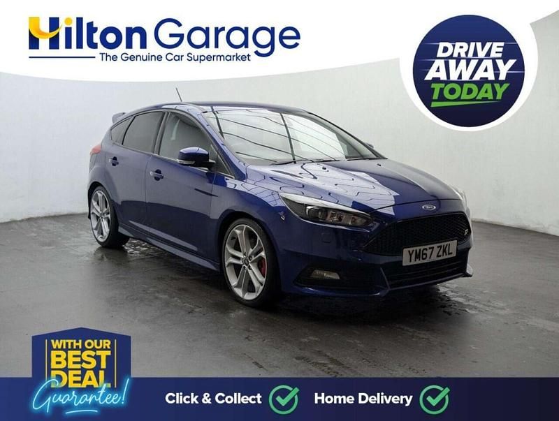 Used Ford Focus ST 185 HP (136 kW) 2016 Blue Hatchback