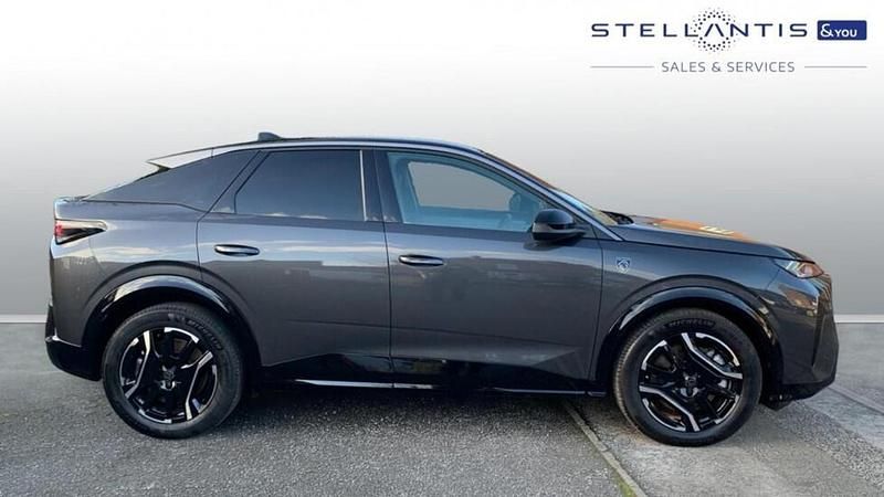 Grey Used 2025 Peugeot e-3008 GT SUV | £27,975 (Super price) - Image 1/4