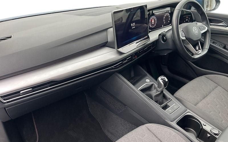 Second-hand VW Golf VIII Match 150 CP (110 kW) 2026 Hatchback