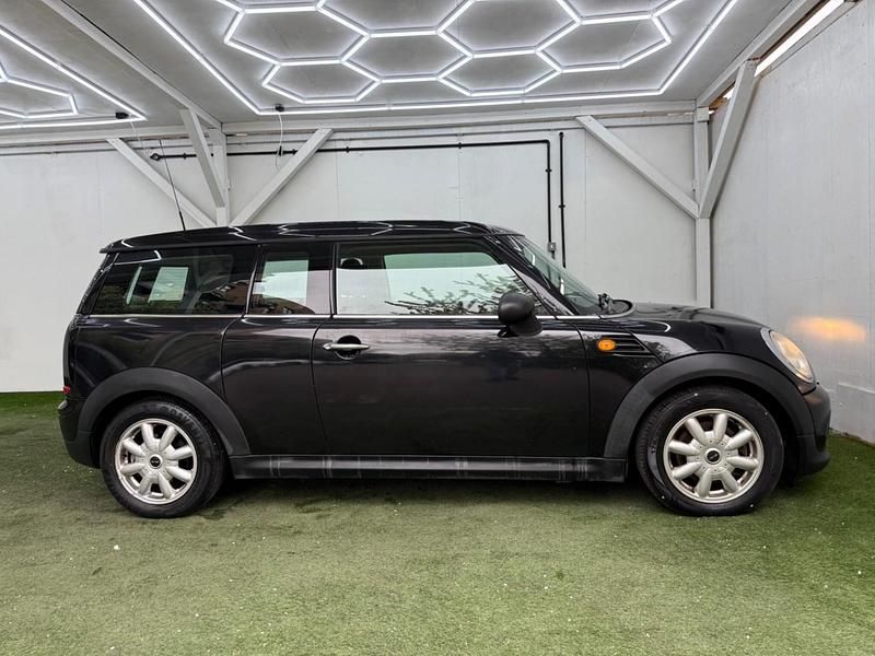 Usado Mini One Clubman 2010 Negro Familiar