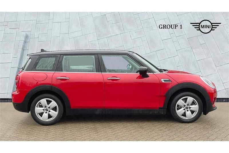 Used Mini Cooper Clubman Classic 136 HP (100 kW) 2022 Red Estate