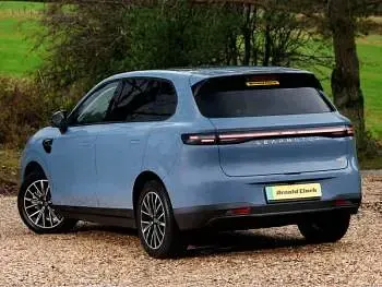New Leapmotor B10 160 kW (218 HP) 2026 Blue SUV