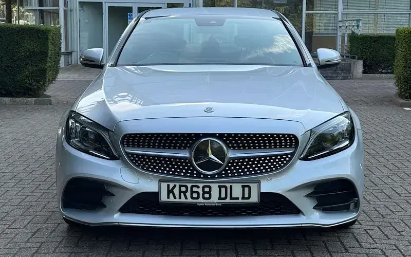 Used Mercedes C200 AMG Line Premium 184 HP (135 kW) 2018 Silver Sedan