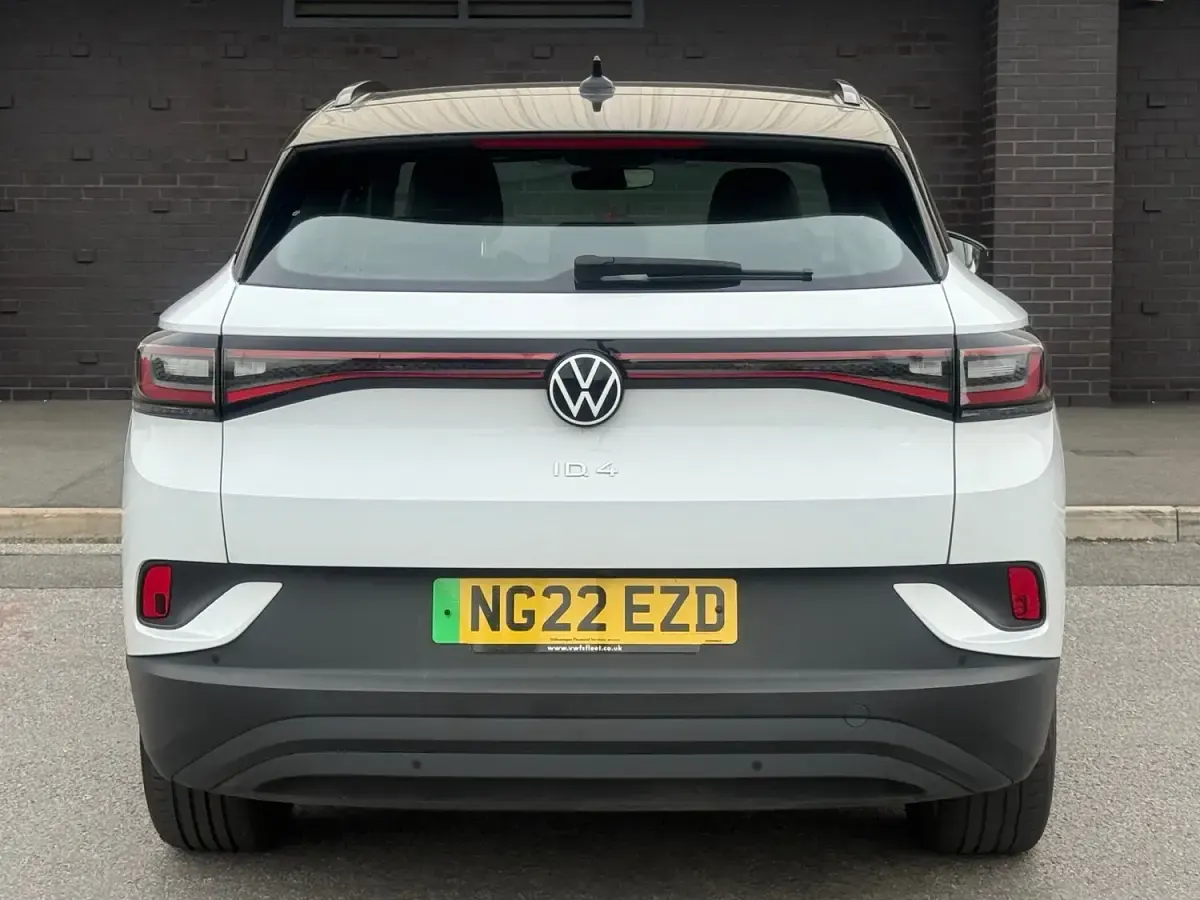 Used VW ID.4 Pure 108 kW (148 HP) 2022 White SUV