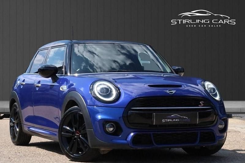 Blue Used 2019 Mini Cooper S Hatch Hatchback | £14,989 (Fair price) - Image 1/4