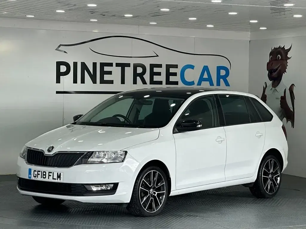 Used Skoda Rapid Sport 110 HP (80 kW) 2018 White Hatchback