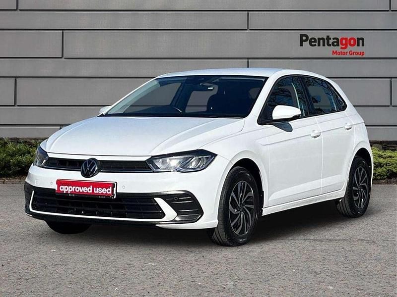 Usado VW Polo Life 94 CV (69 kW) 2023 Blanco Utilitario