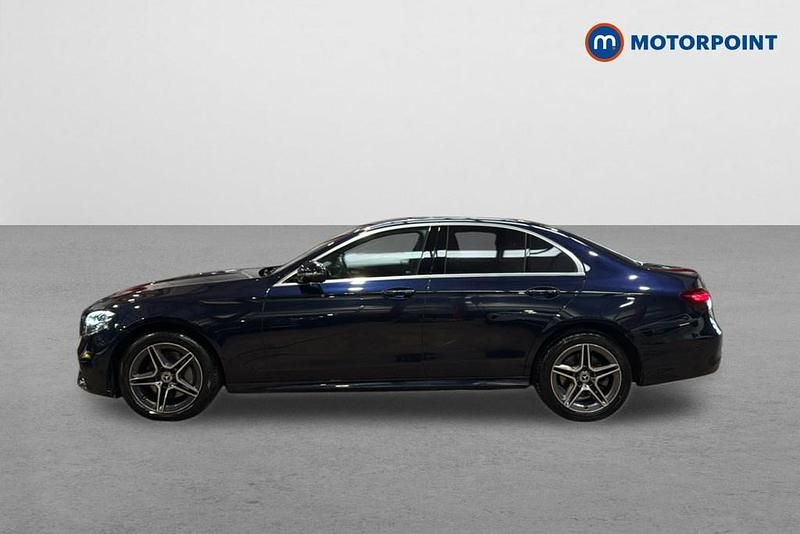 Used Mercedes E300 AMG line 2022 Blue Sedan