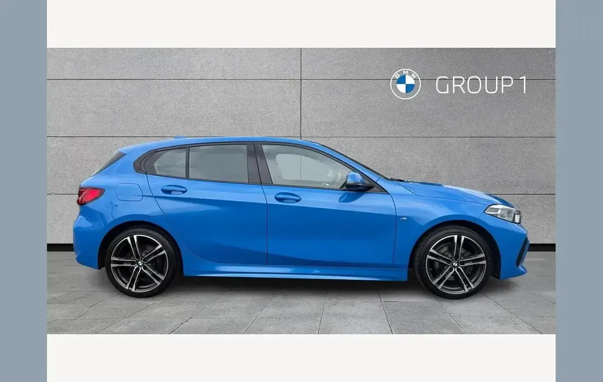 Used BMW 118 M Sport 136 HP (100 kW) 2023 Blue Hatchback