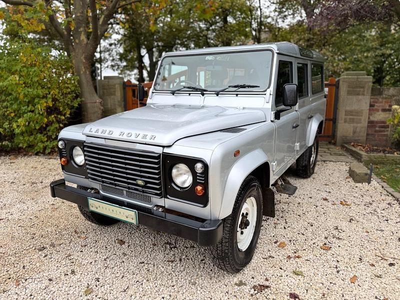 Usado Land Rover Defender 2009 Prateado SUV
