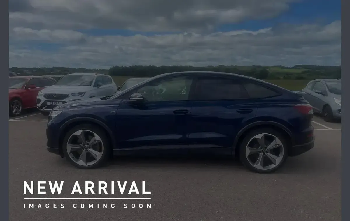 Used Audi Q4 e-tron Black Edition 219 kW (299 HP) 2023 Blue SUV