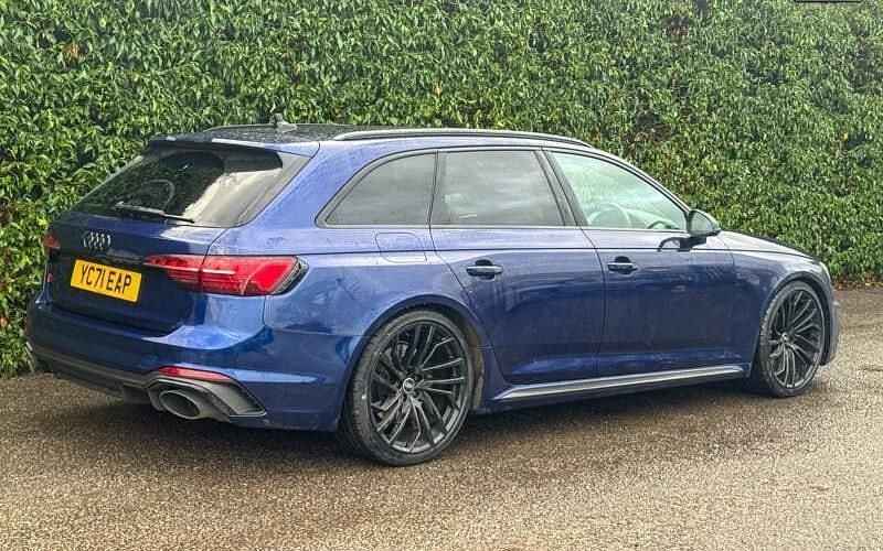 Used Audi RS4 450 HP (330 kW) 2024 Estate