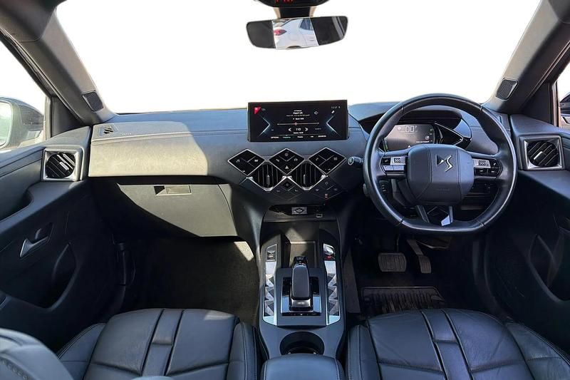 Used DS Automobiles DS3 Crossback Ultra Prestige 100 kW (136 HP) 2021 Grey SUV