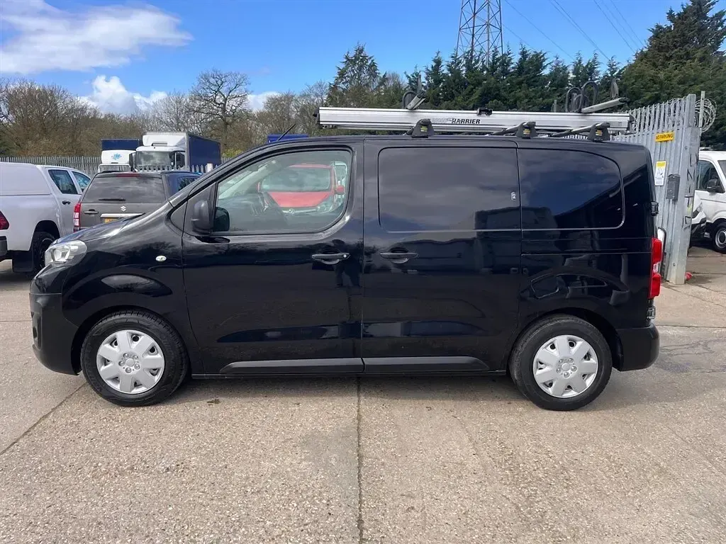 Used Peugeot Expert 2019 Black Van