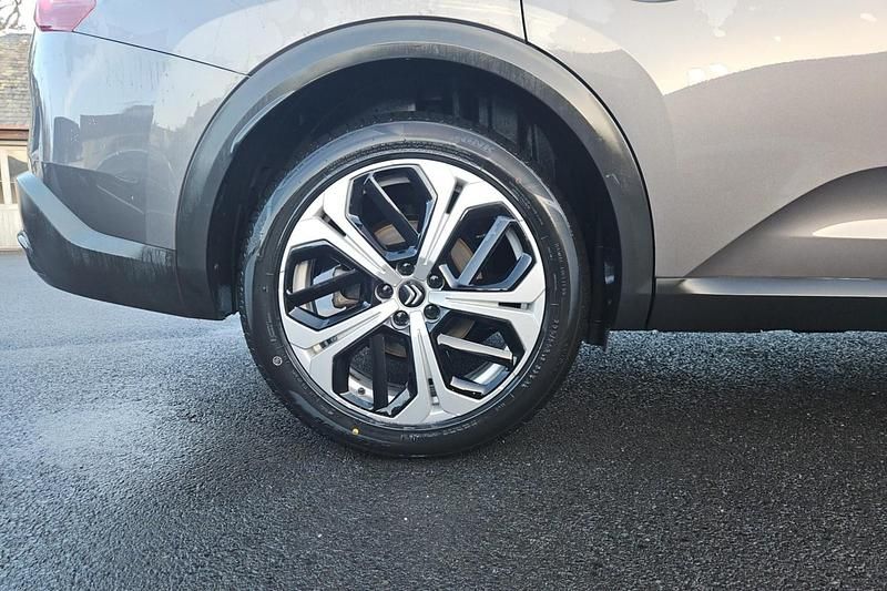 Used Citroën C5 X PureTech 130 HP (95 kW) 2023 Platinum grey Estate