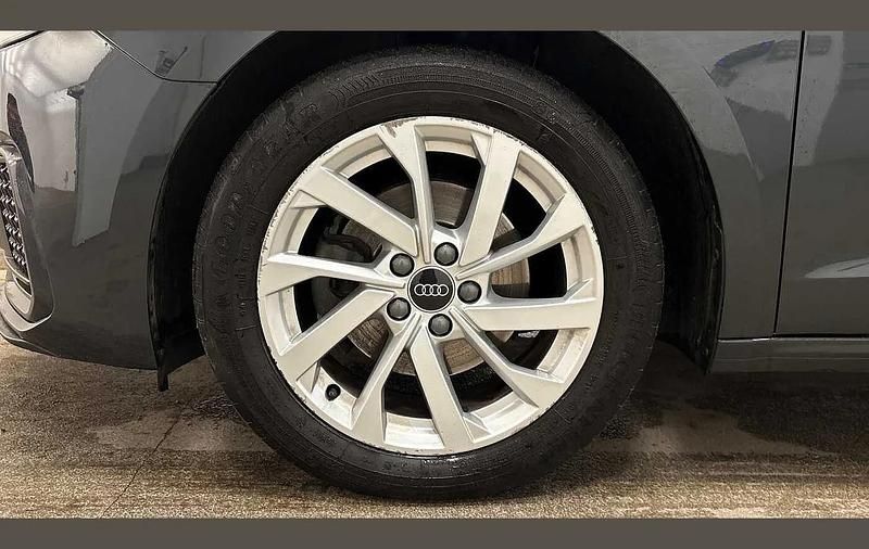 Used Audi A1 Sport 108 HP (79 kW) 2024 Grey SUV