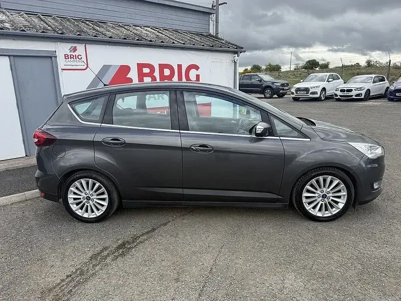Second-hand Ford C-MAX Titanium 120 CP (88 kW) 2017 Gri Monovolum