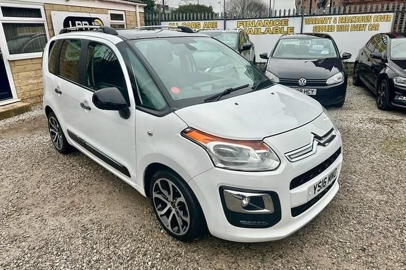 White Used 2016 Citroën C3 Picasso Platinum MPV | £7,395 (Fair price) - Image 1/1