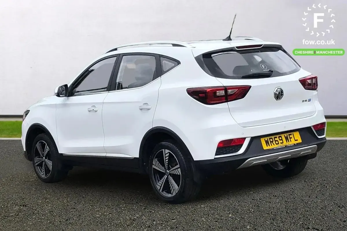 Used MG ZS Exclusive 105 kW (143 HP) 2019 White SUV