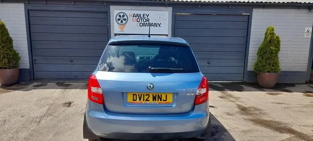 Used Skoda Fabia SE 75 HP (55 kW) 2012 Grey Hatchback