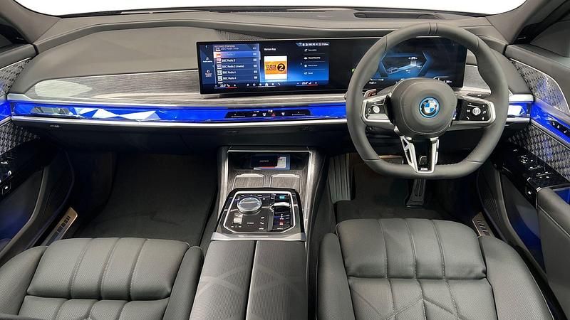 Used BMW i7 M Sport 330 kW (449 HP) 2025 Black Sedan