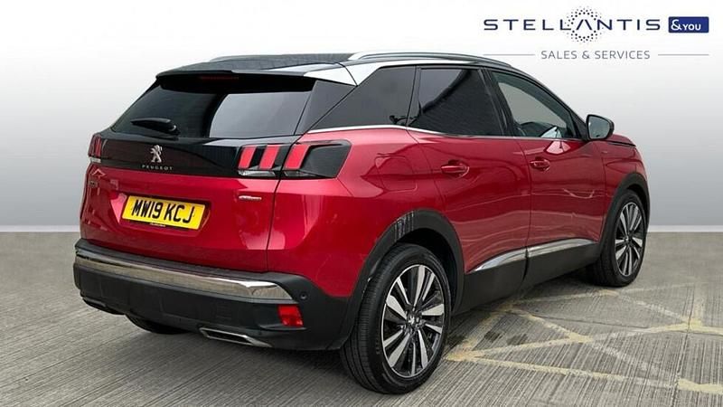 Used Peugeot 3008 Premium 129 HP (94 kW) 2019 Red SUV