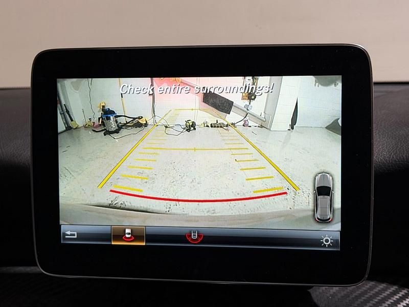 Used Mercedes A200 AMG line 2018 White Hatchback