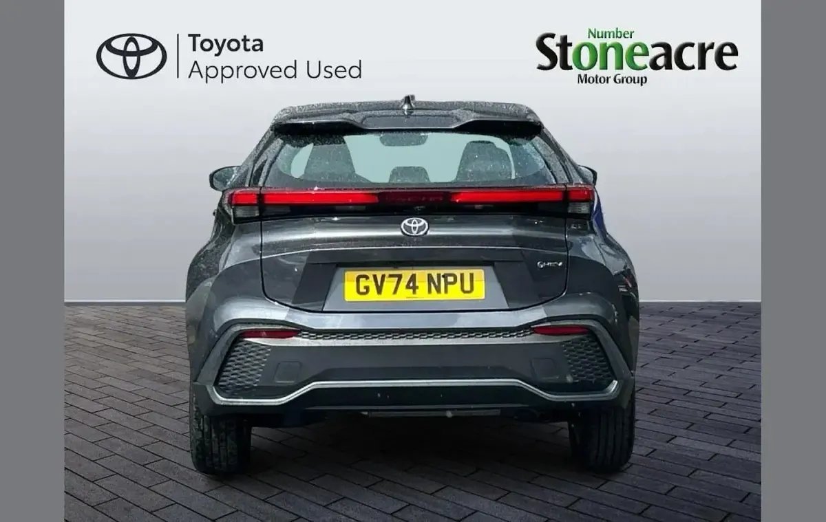 Used Toyota C-HR 140 HP (102 kW) 2024 Grey SUV