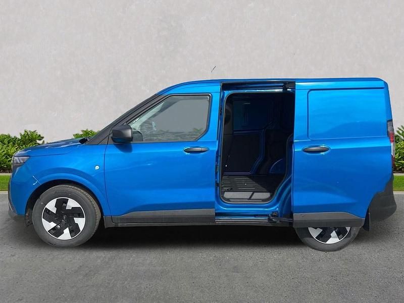 New Ford E-Transit Trend 100 kW (136 HP) 2025 Blue Van