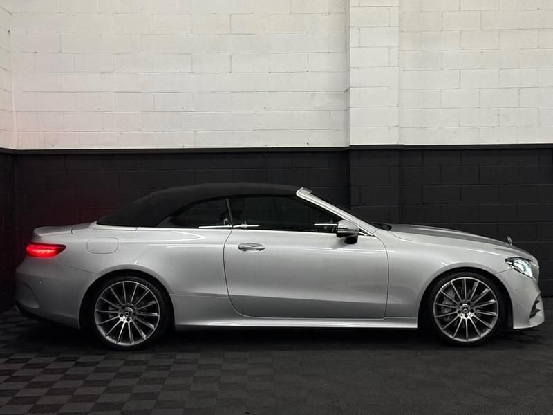 Used Mercedes E220 AMG Line Premium 194 HP (142 kW) 2018 Silver Cabriolet
