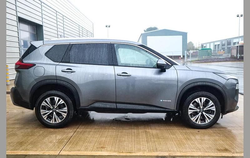 Used Nissan X-Trail N-Connecta 155 HP (114 kW) 2023 Grey SUV