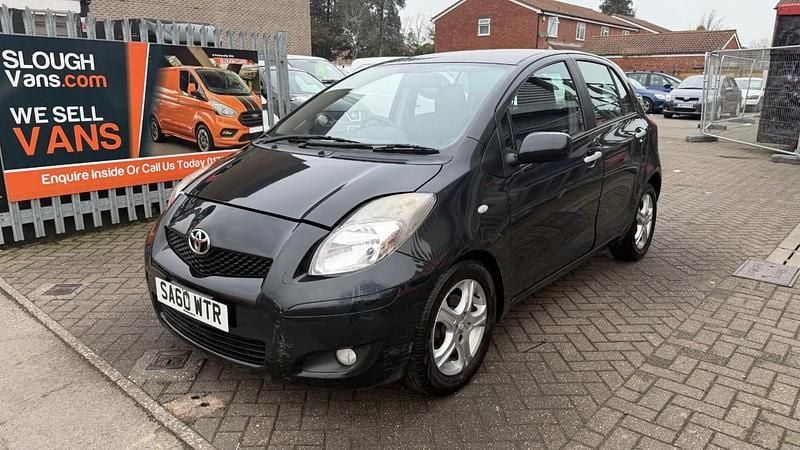 Used Toyota Yaris 2010 Black Hatchback