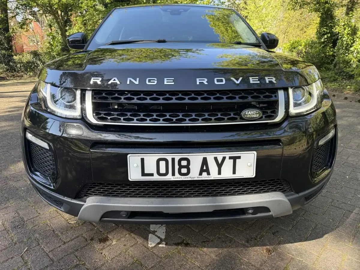Używany Land Rover Range Rover evoque SE 2018 Czarny SUV