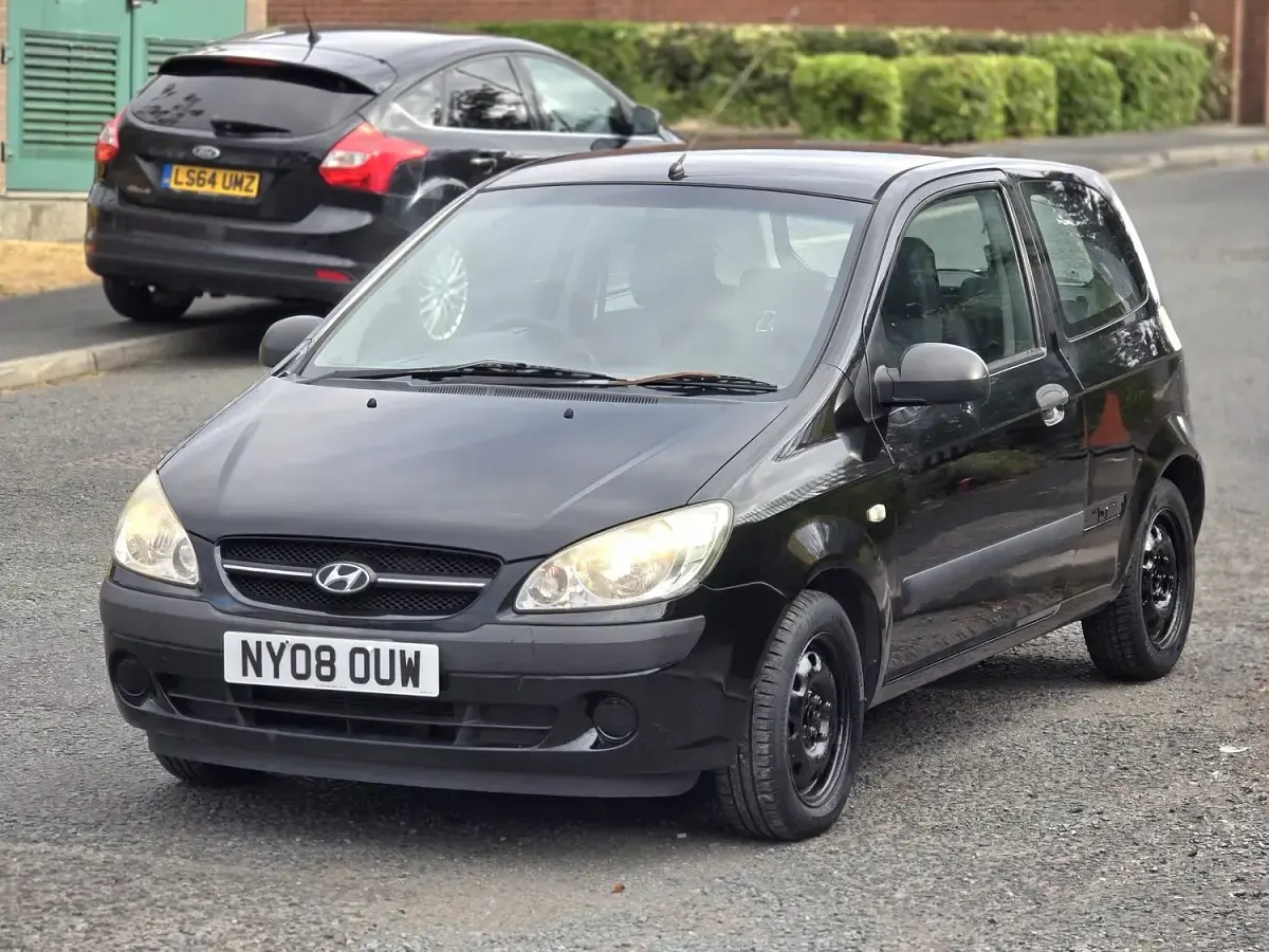Used Hyundai Getz 62 HP (45 kW) 2008 Black Hatchback