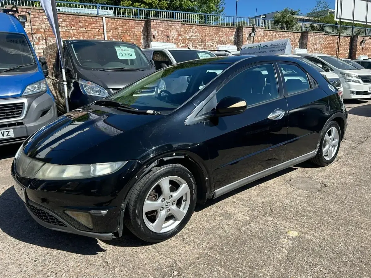 Używany Honda Civic ES 138 KM (101 kW) 2009 Czarny Hatchback