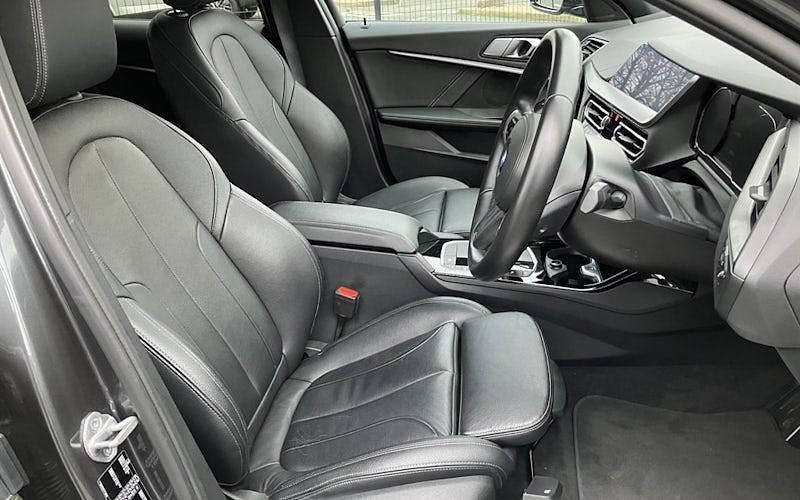 Used BMW 118 M Sport 140 HP (102 kW) 2020 Grey Hatchback