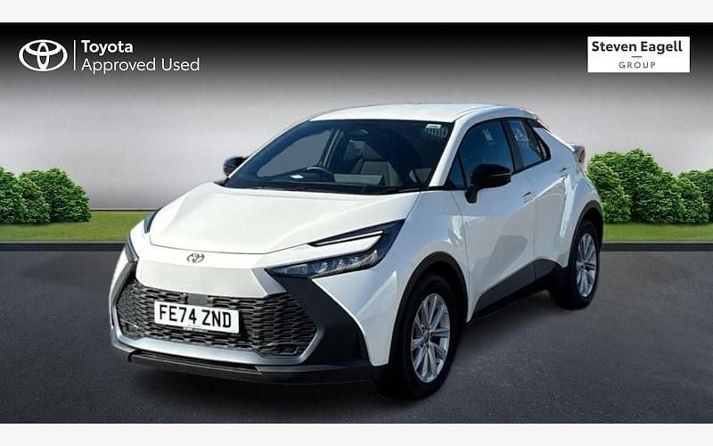 Used Toyota C-HR 140 HP (102 kW) 2025 SUV