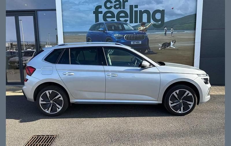 Used Skoda Kamiq SE L 115 HP (84 kW) 2024 Brilliant silver metallic SUV