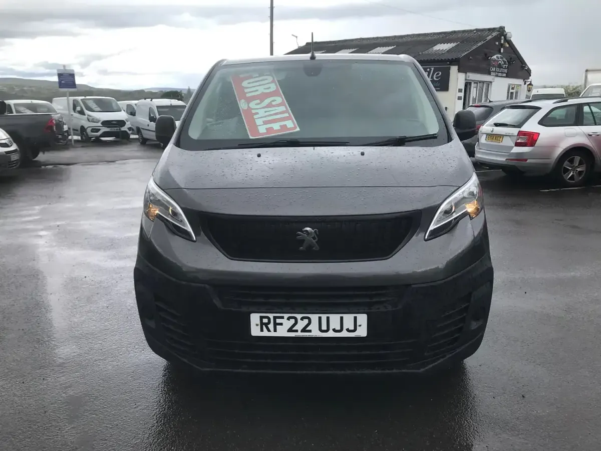 Second-hand Peugeot Expert Premium 2022 Gri Van