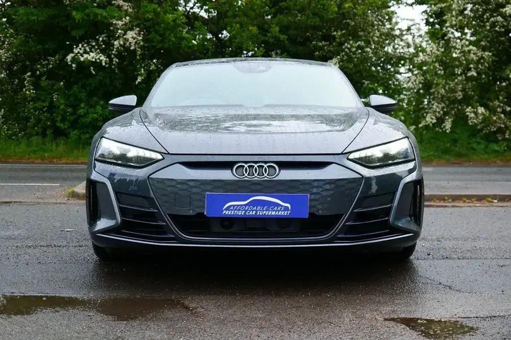 Used Audi e-tron GT quattro Prestige 389 kW (530 HP) 2022 Grey Sedan