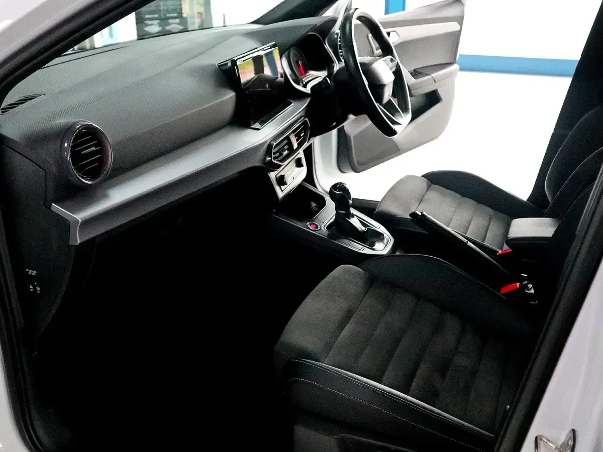 Used Seat Ibiza XCELLENCE 2022 White Hatchback