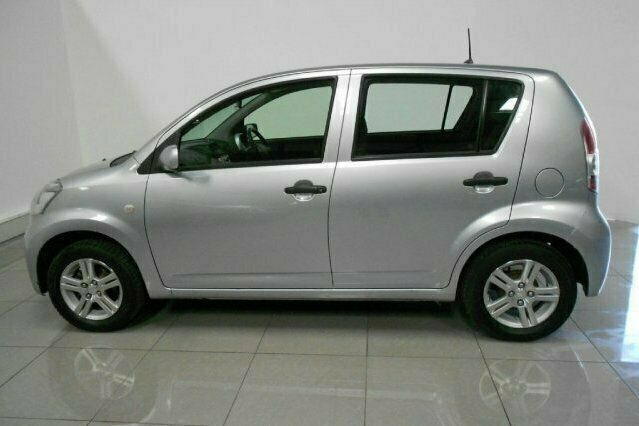 Used Daihatsu Sirion 68 HP (50 kW) 2005 Hatchback