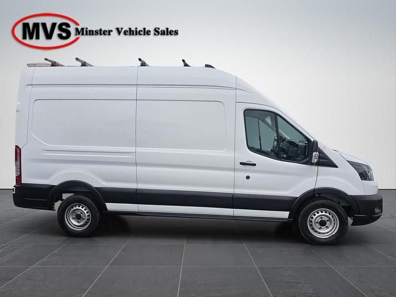 Used Ford Transit 130 HP (95 kW) 2022 White Van