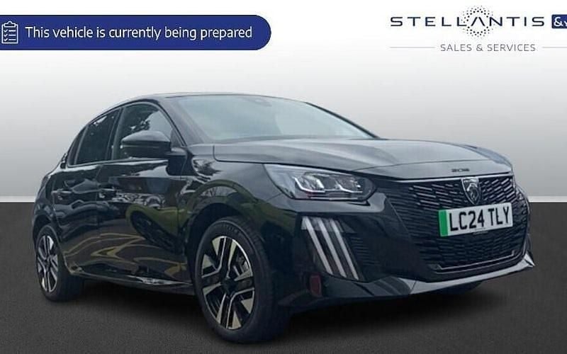 Used 2023 Peugeot e-208 Style Hatchback | £15,629 (Fair price) - Image 1/1